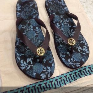 Tory Burch flip flops 8 with dust bag GUC